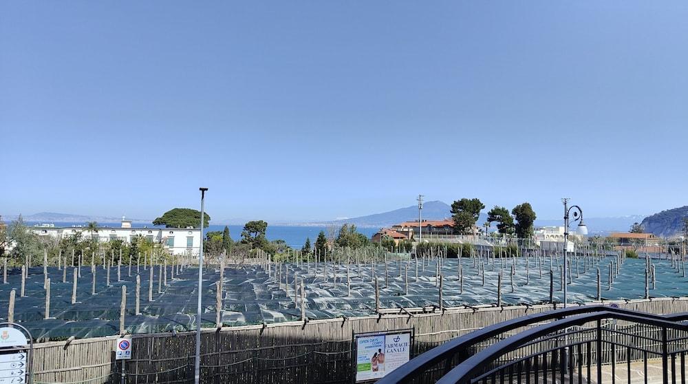 Rota Suites Sorrento Kültér fotó